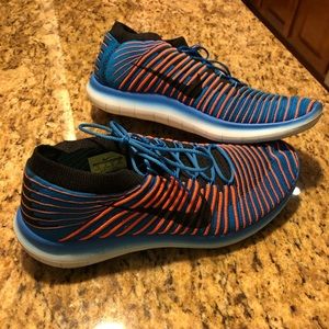 Nike Free Running Shoes